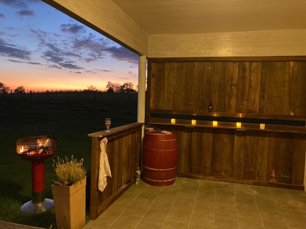 Gite Les Vignes Cravenceres Exterior foto